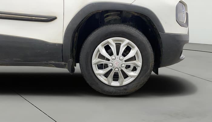 2022 Tata PUNCH ACCOMPLISHED MT, Petrol, Manual, 52,691 km, Right Front Wheel