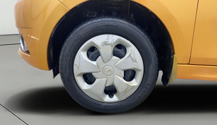 2018 Tata Tiago XZ PETROL, Petrol, Manual, 28,115 km, Left Front Wheel