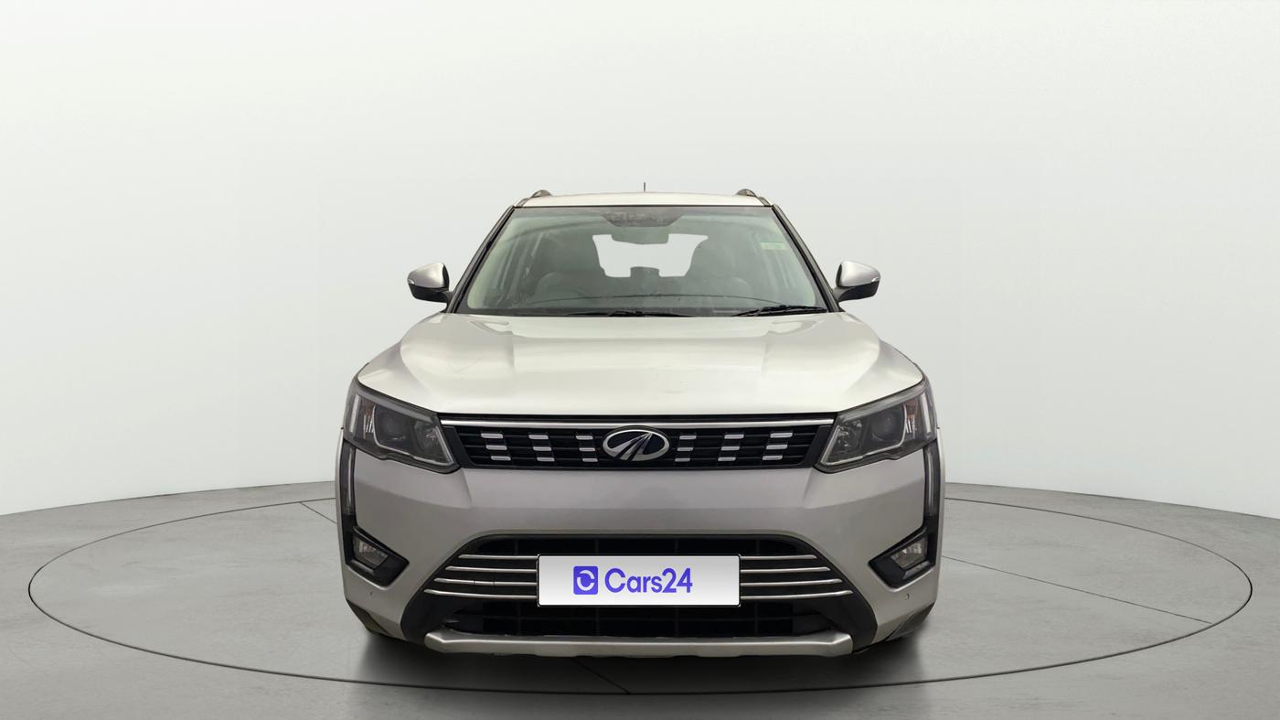 2020 Mahindra XUV300 W8 (O) 1.2 PETROL, Petrol, Manual, 91,363 km, Front