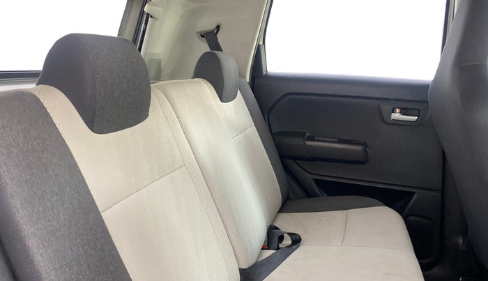 2022 Maruti New Wagon-R ZXI 1.2 AMT, Petrol, Automatic, 25,534 km, Right Side Rear Door Cabin
