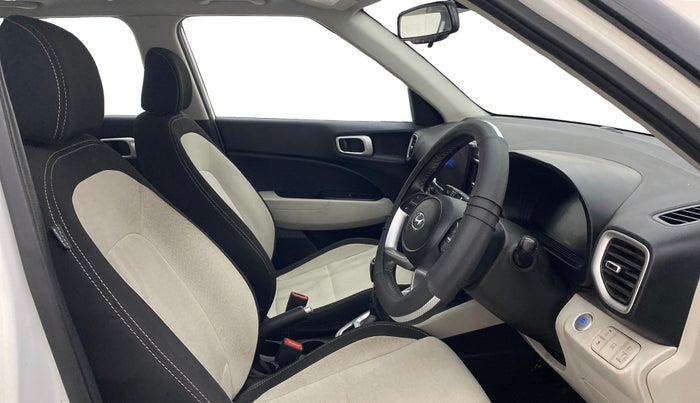 2023 Hyundai VENUE SX 1.2 PETROL, Petrol, Manual, 15,640 km, Right Side Front Door Cabin