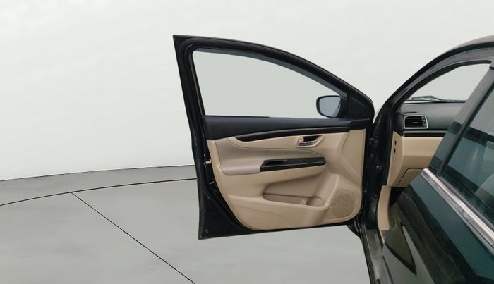 2017 Maruti Ciaz ZETA DIESEL 1.3, Diesel, Manual, 1,11,198 km, LHS Front Door