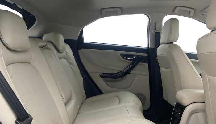 2022 Tata NEXON XZ PLUS (PREMIUM) DIESEL, Diesel, Manual, 80,342 km, Right Side Rear Door Cabin