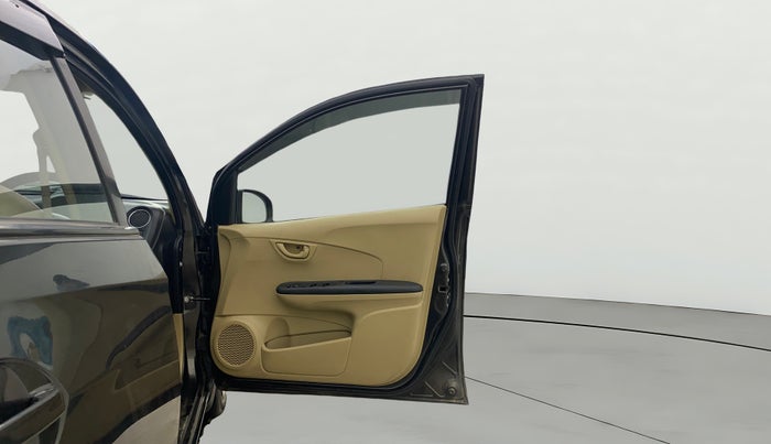 2015 Honda Amaze 1.5L I-DTEC SX, Diesel, Manual, 71,032 km, RHS Front Door