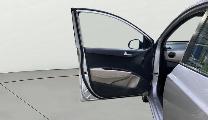 2016 Hyundai Xcent S 1.2, Petrol, Manual, 69,574 km, LHS Front Door