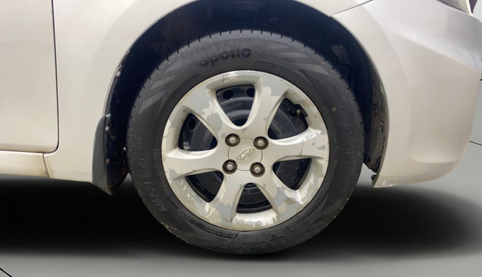 2012 Hyundai Verna FLUIDIC 1.4 VTVT, Petrol, Manual, 1,40,443 km, Right Front Wheel