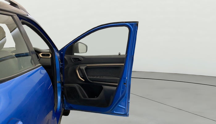 2021 Renault Kiger RXT AMT DUAL TONE, Petrol, Automatic, 18,454 km, RHS Front Door