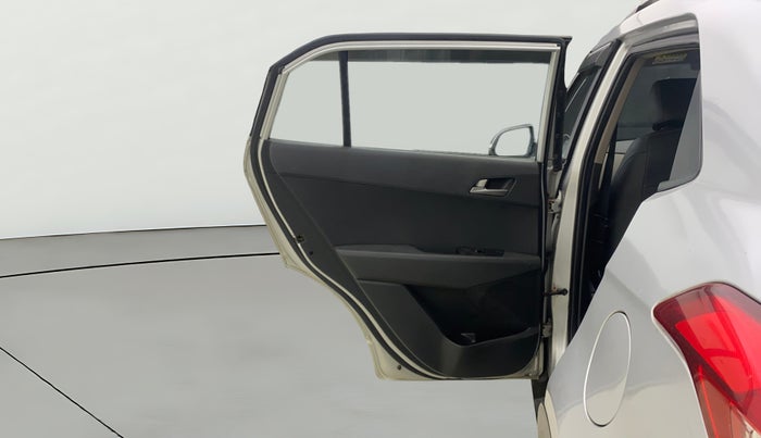 2018 Hyundai Creta SX PLUS 1.6 DIESEL, Diesel, Manual, 1,28,912 km, LHS Rear Door