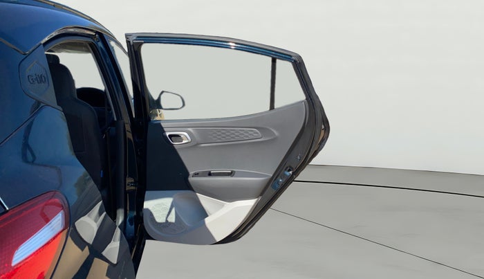 2022 Hyundai GRAND I10 NIOS SPORTZ AMT 1.2 KAPPA VTVT, Petrol, Automatic, 9,996 km, RHS Rear Door