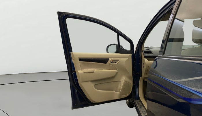 2014 Maruti Ertiga VXI Limited Edition, Petrol, Manual, 63,840 km, LHS Front Door