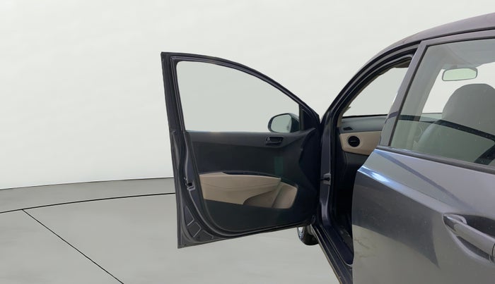 2017 Hyundai Grand i10 MAGNA AT 1.2 KAPPA VTVT, Petrol, Automatic, 33,435 km, LHS Front Door