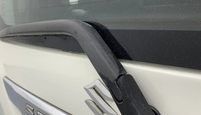 2014 Maruti Wagon R Stingray VXI, Petrol, Manual, 38,624 km, Rear Wiper