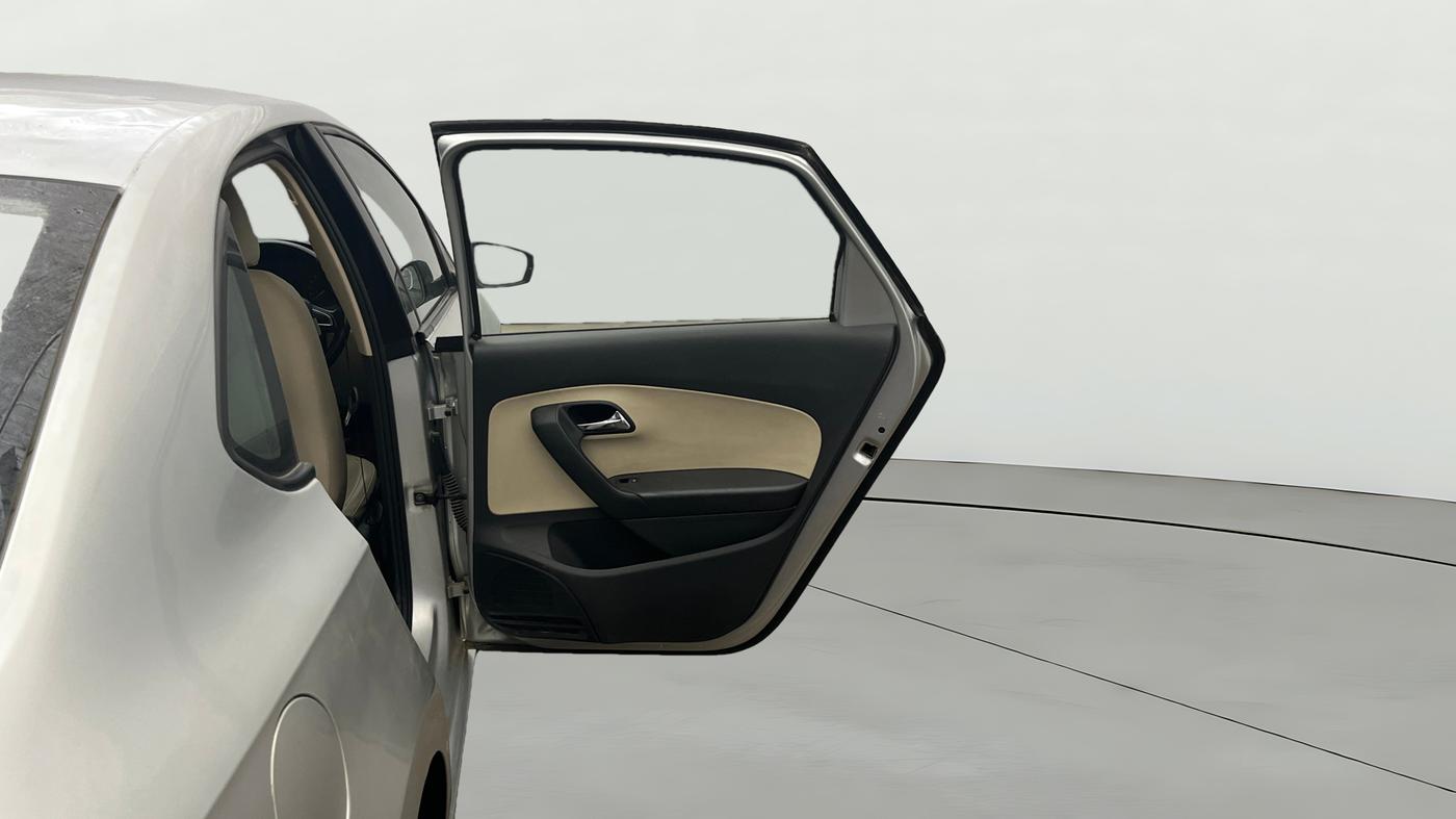 2018 Skoda Rapid STYLE 1.6 MPI AT, Petrol, Automatic, 64,510 km, RHS Rear Door