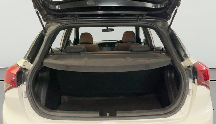 2017 Hyundai Elite i20 ASTA 1.2 DUAL TONE, Petrol, Manual, 53,717 km, Boot Open Zoomed View