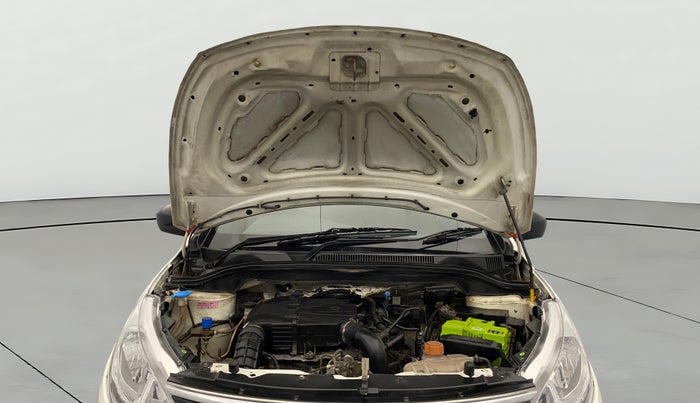 2017 Tata Zest XE PETROL, Petrol, Manual, 70,061 km, Open Bonet