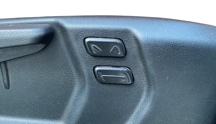 2024 Hyundai VENUE SX (O) 1.0 TURBO DCT, Petrol, Automatic, 80,263 km, Third Seat Row ( optional )