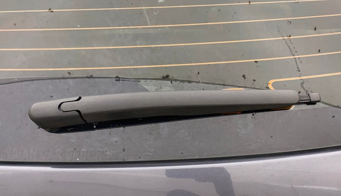 2020 Ford FREESTYLE TITANIUM PLUS 1.2 PETROL, Petrol, Manual, 87,268 km, Rear Wiper