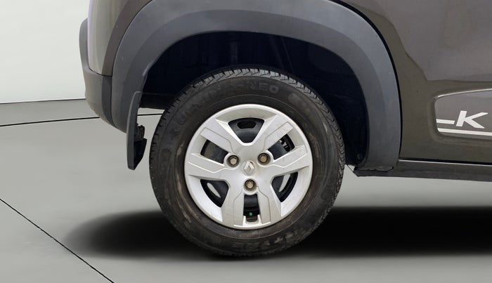 2018 Renault Kwid RXT 1.0 (O), Petrol, Manual, 32,879 km, Right Rear Wheel