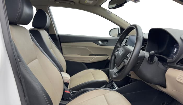 2021 Hyundai Verna SX (O) 1.5 VTVT IVT, Petrol, Automatic, 35,919 km, Right Side Front Door Cabin