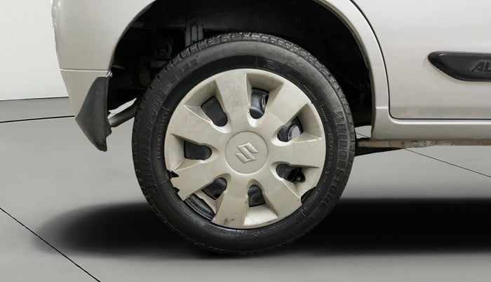 2014 Maruti Alto K10 VXI, Petrol, Manual, 21,382 km, Right Rear Wheel