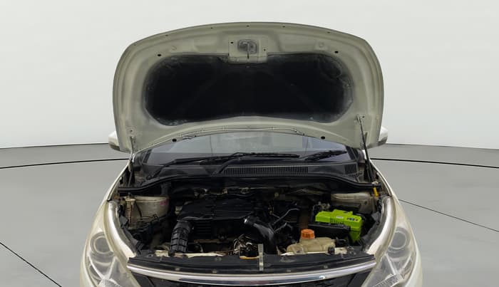 2014 Tata Zest XT PETROL, Petrol, Manual, 90,226 km, Open Bonet