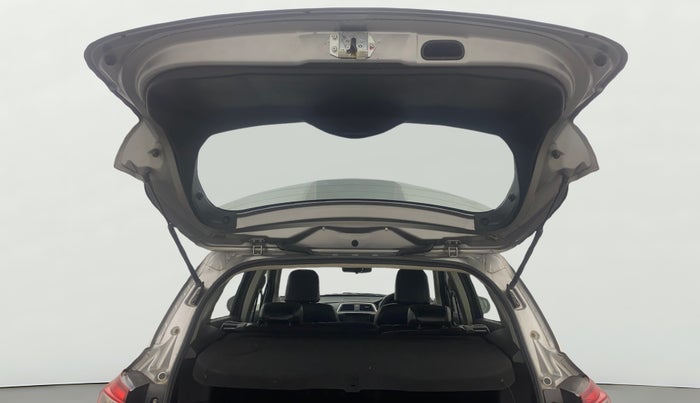 2017 Maruti S Cross ZETA 1.3, Diesel, Manual, 1,16,289 km, Boot Door Open