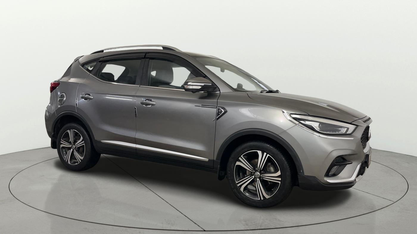 2022 MG ASTOR SAVVY 1.5 CVT, Petrol, Automatic, 34,679 km, Right Front Diagonal