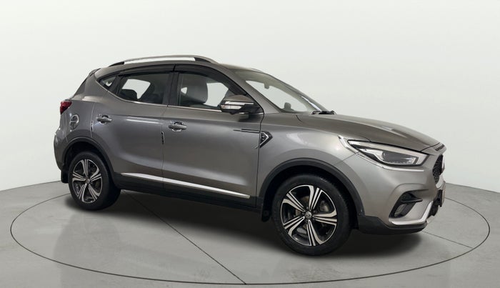 2022 MG ASTOR SAVVY 1.5 CVT, Petrol, Automatic, 34,679 km, Right Front Diagonal