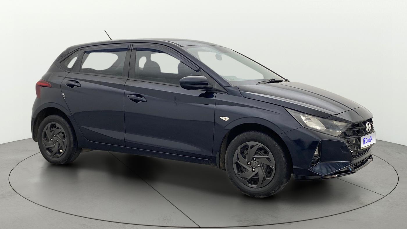 2022 Hyundai NEW I20 MAGNA 1.2 MT, Petrol, Manual, 39,610 km, Right Front Diagonal