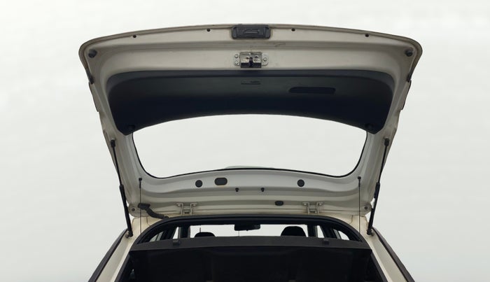 2019 Hyundai i20 Active 1.2 S, Petrol, Manual, 1,35,263 km, Boot Door Open