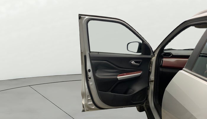 2021 Nissan MAGNITE XV PREMIUM, Petrol, Manual, 89,089 km, LHS Front Door