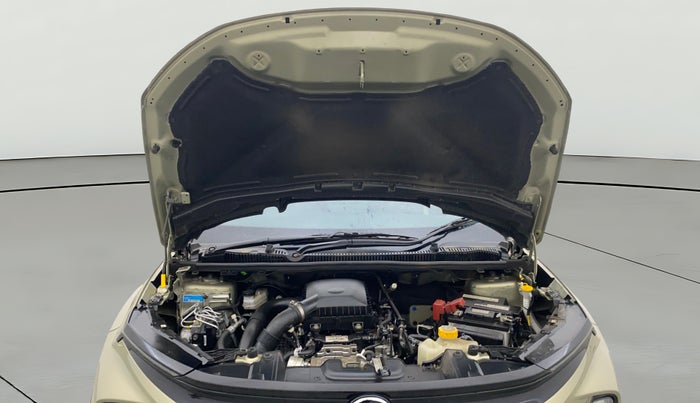 2025 Tata NEXON CREATIVE  AMT 1.2 PETROL, Petrol, Automatic, 3,757 km, Open Bonet
