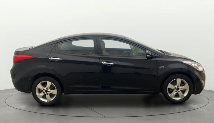 2014 Hyundai New Elantra 1.6 SX AT DIESEL, Diesel, Automatic, 1,02,277 km, Right Side View