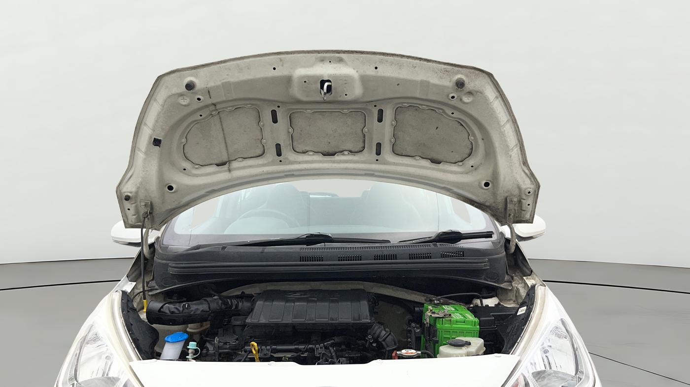 2016 Hyundai Grand i10 ASTA AT 1.2 KAPPA VTVT, Petrol, Automatic, 44,307 km, Open Bonet