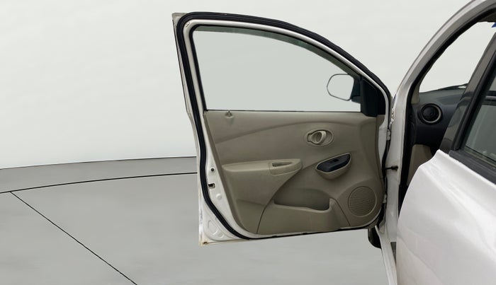 2017 Datsun Go Plus ANNIVERSARY EDITION, Petrol, Manual, 1,43,798 km, LHS Front Door