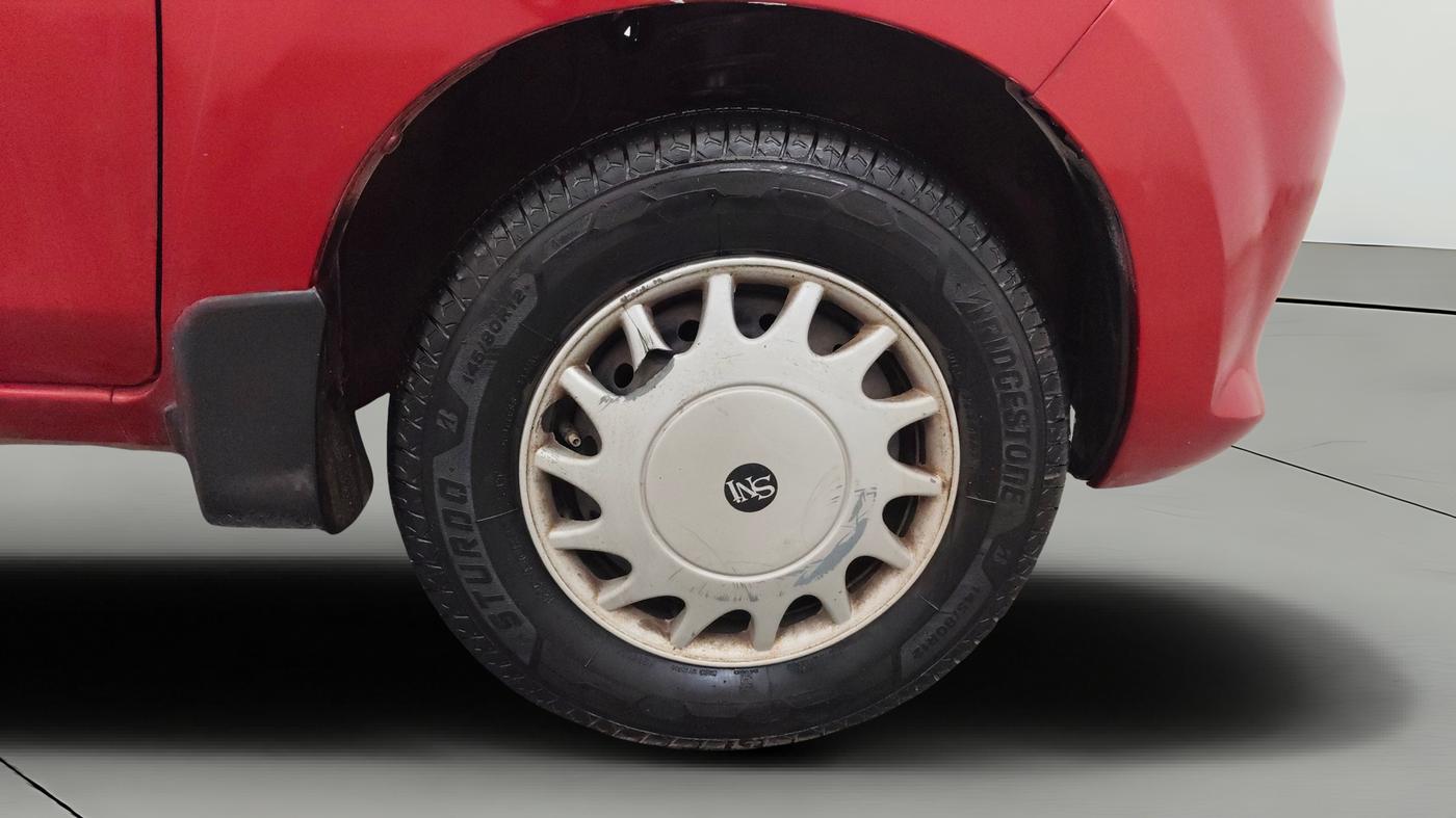 2014 Maruti Alto 800 LXI, Petrol, Manual, 90,299 km, Right Front Wheel