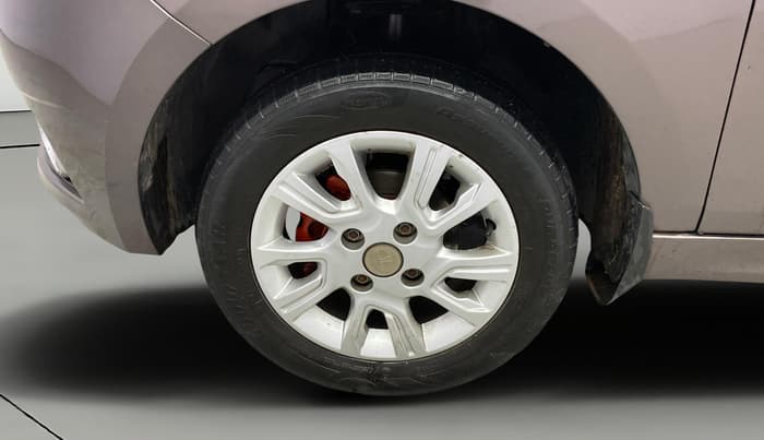 2018 Tata Tiago XZ PETROL, Petrol, Manual, 39,749 km, Left Front Wheel