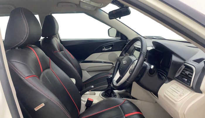2019 Mahindra XUV300 W8 1.5 DIESEL, Diesel, Manual, 73,586 km, Right Side Front Door Cabin