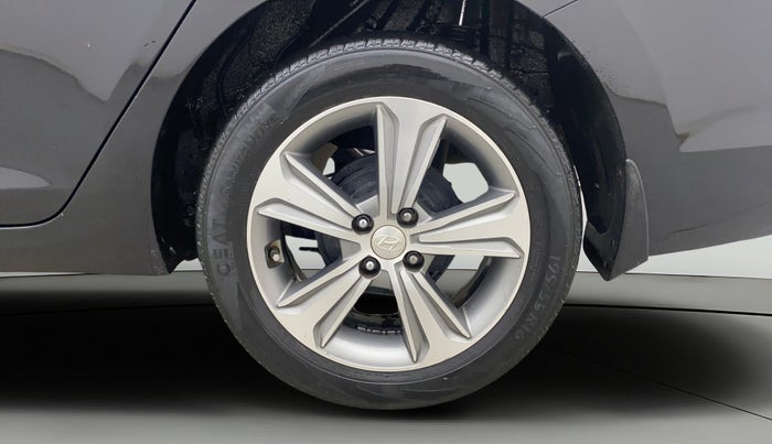 2019 Hyundai Verna 1.6 VTVT SX (O) AT, Petrol, Automatic, 72,960 km, Left Rear Wheel