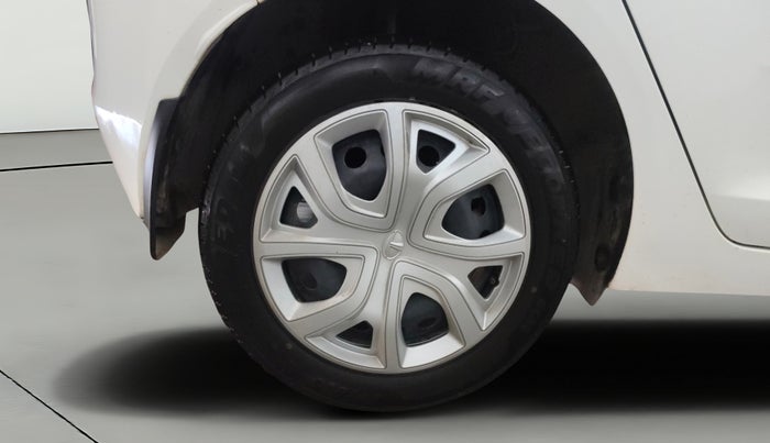 2023 Tata ALTROZ XM PLUS SUNROOF, Petrol, Manual, 22,946 km, Right Rear Wheel