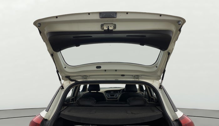 2015 Hyundai Elite i20 MAGNA 1.2, Petrol, Manual, 48,026 km, Boot Door Open