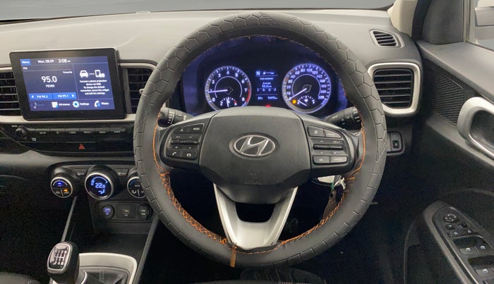 2021 Hyundai VENUE SX 1.0 TURBO IMT, Petrol, Manual, 74,927 km, Steering Wheel Close Up
