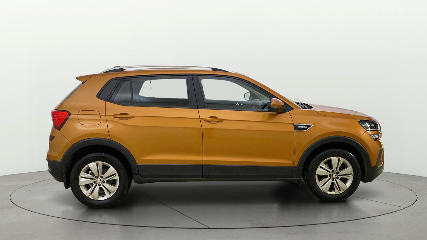 2021 Skoda KUSHAQ AMBITION 1.0L TSI AT, Petrol, Automatic, 45,058 km, Right Side View