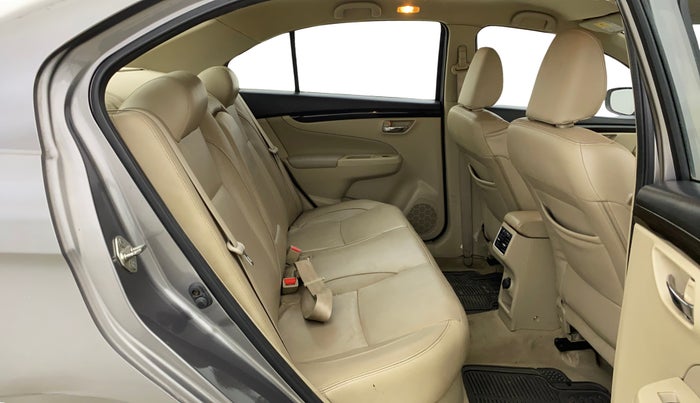 2017 Maruti Ciaz ALPHA  AT 1.4  PETROL, Petrol, Automatic, 79,761 km, Right Side Rear Door Cabin