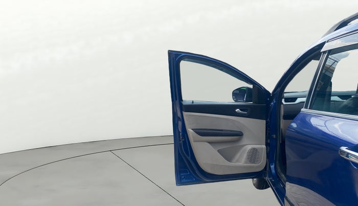 2022 Renault TRIBER RXZ, Petrol, Manual, 20,165 km, LHS Front Door