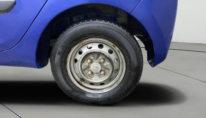 2015 Hyundai Eon ERA +, CNG, Manual, 76,332 km, Left Rear Wheel
