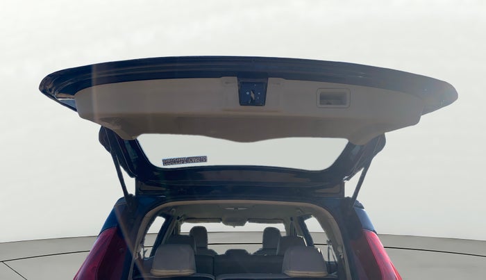 2024 Mahindra MARAZZO M2 8 STR, Diesel, Manual, 84,741 km, Boot Door Open