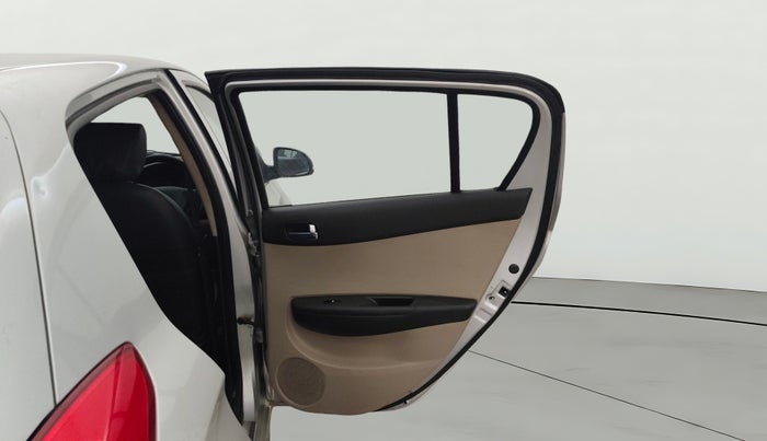 2013 Hyundai i20 MAGNA 1.2, Petrol, Manual, 77,604 km, RHS Rear Door