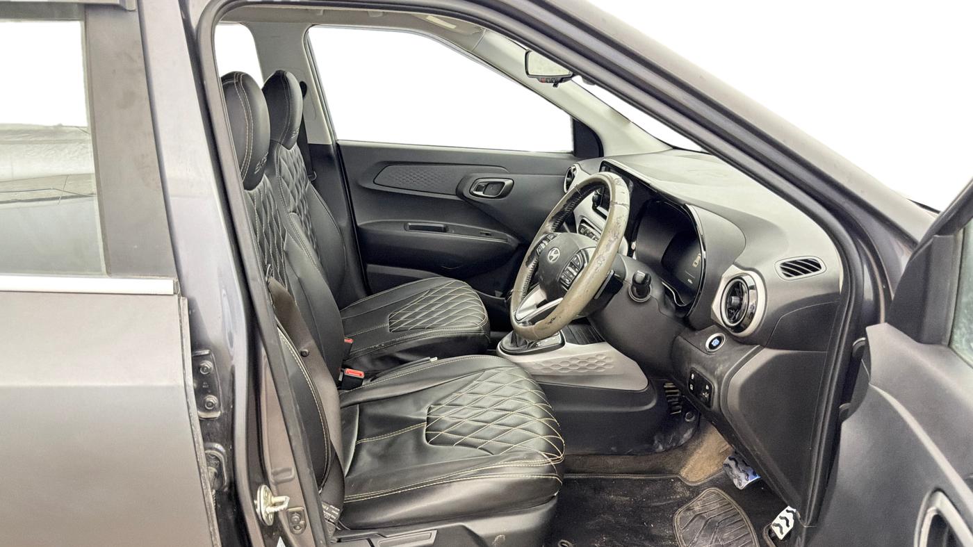 2023 Hyundai EXTER SX(O) CONNECT 1.2 AMT, Petrol, Automatic, 44,379 km, Right Side Front Door Cabin