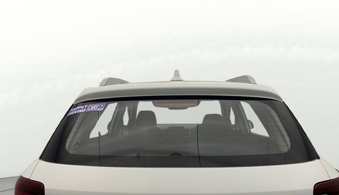 2021 Hyundai VENUE S+ 1.2, Petrol, Manual, 40,817 km, Rear Windshield